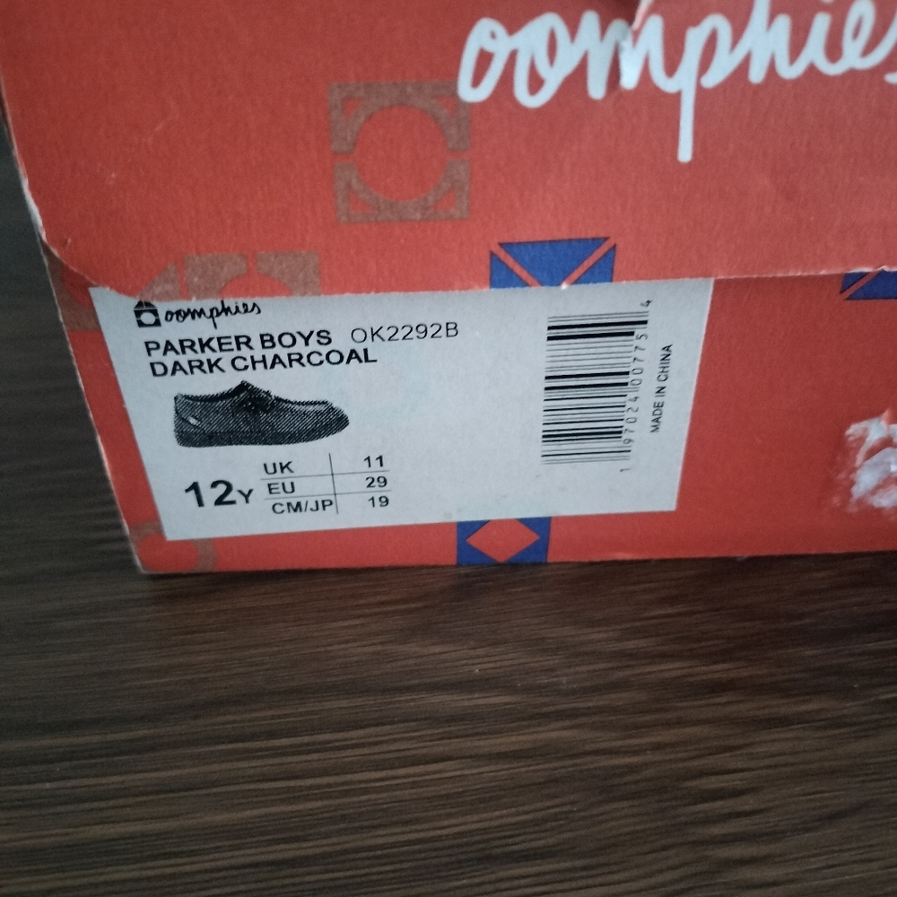 Oomphies Parker Boy size 12 youth shoes - Picture 10 of 10